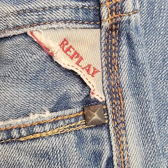 Replay Light Blue Relaxed Jeans - Picture 4 of 7